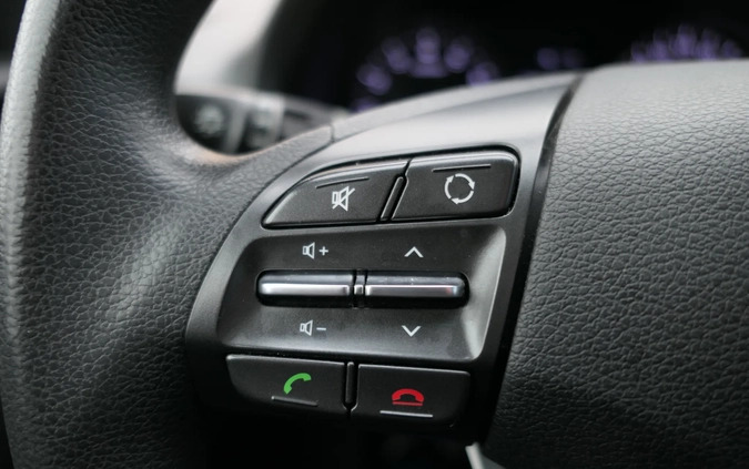 Hyundai I30 cena 53900 przebieg: 108000, rok produkcji 2019 z Trzcianka małe 106